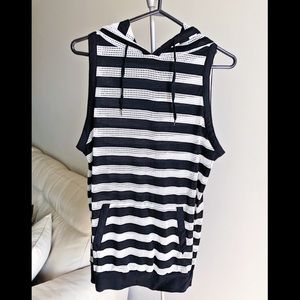 LB-03 Black White Striped Sleeveless Hooded Tank
